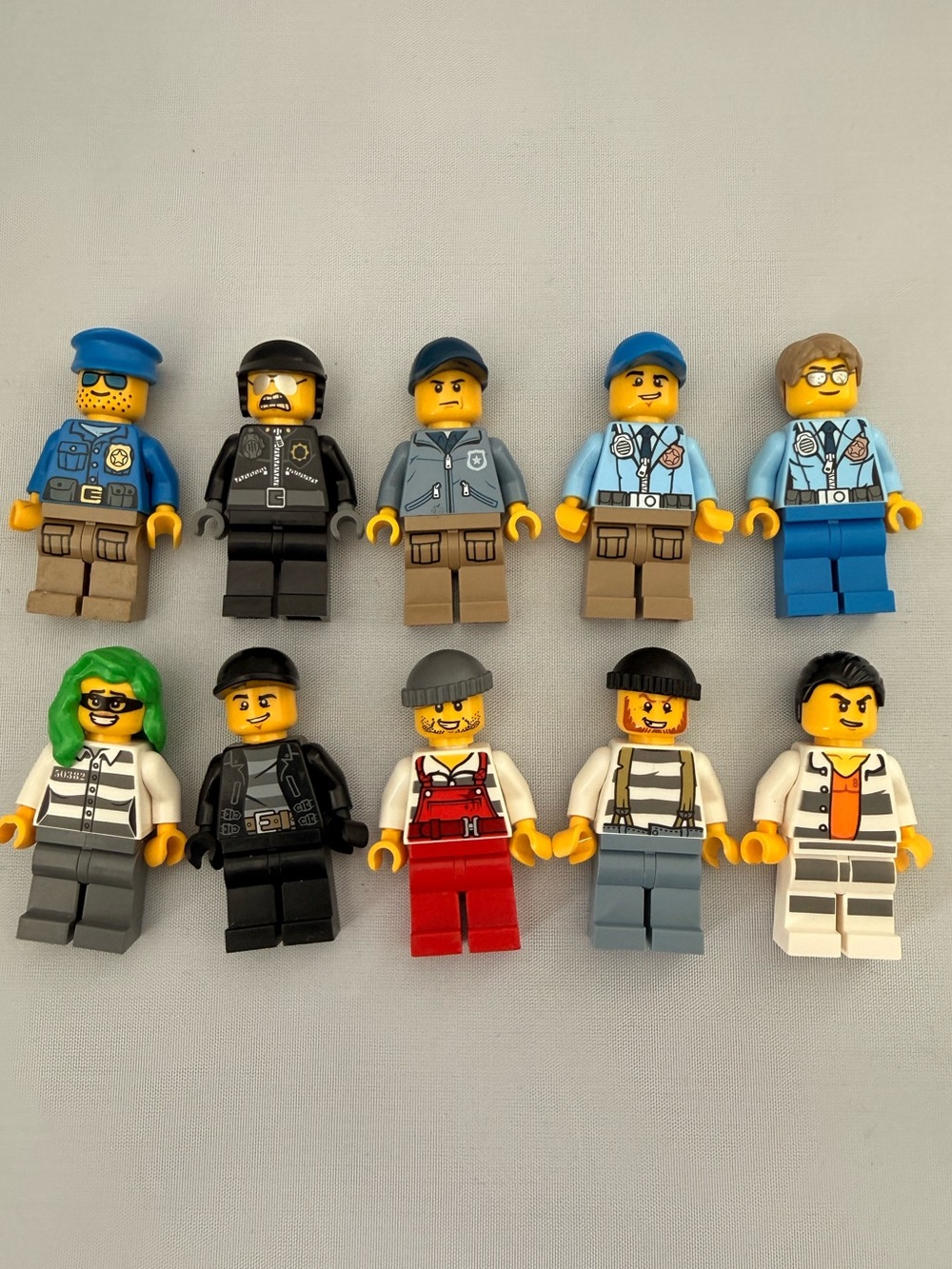 Lego Cops Robbers Police Crooks City Town Minifigures lot